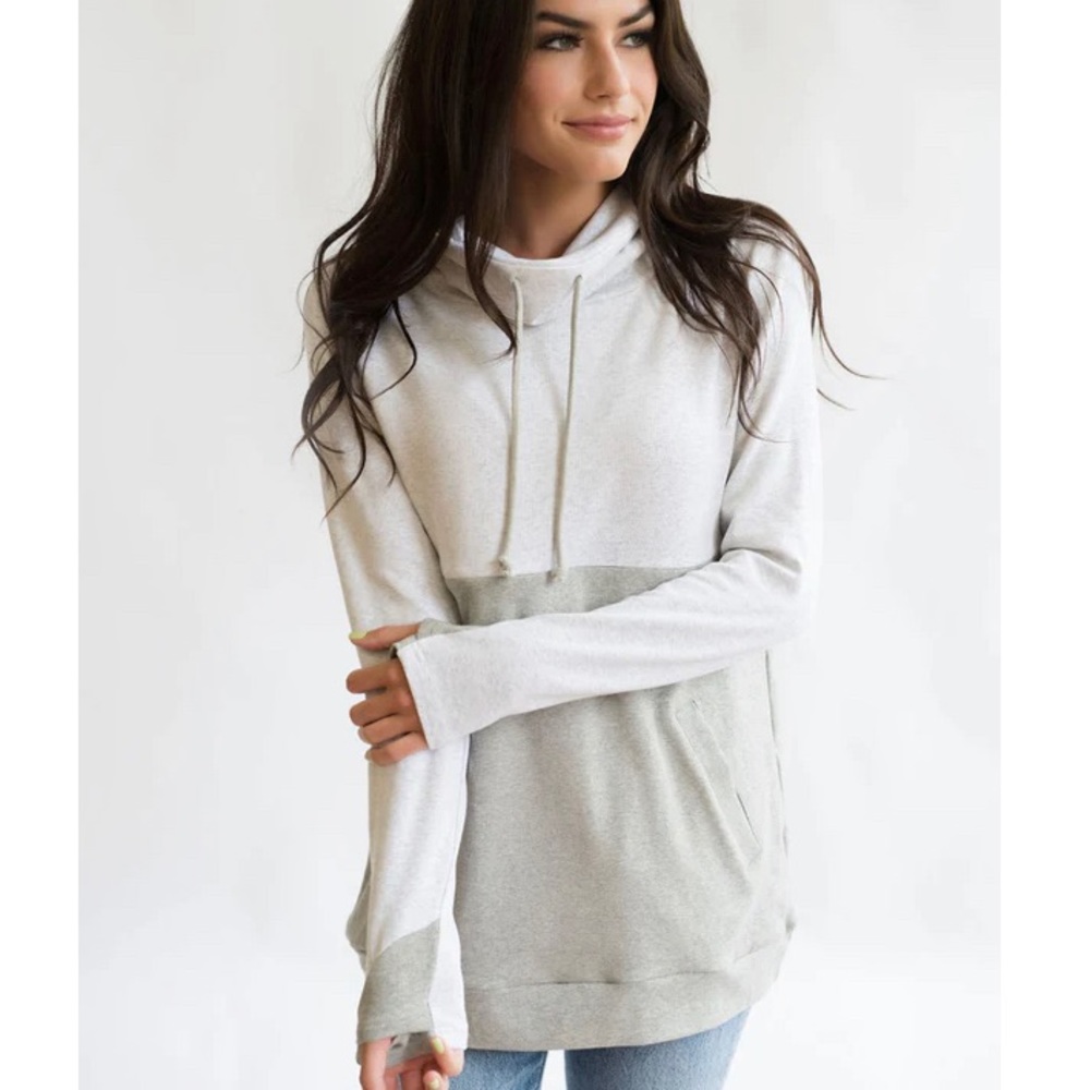 Nursing Queen color block nursing sweatshirt